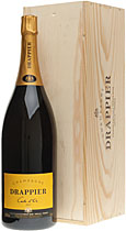 Drappier Brut Carte Dor Champagner 3 Liter - Drappier Carte D\'or Brut with 3,0 liter and 12 % volume. A really good champanger. Drappier\'s Carte d\'Or Brut champagne has all the aroma of the Pinot Noir grape variety, which in fact makes up 90%...