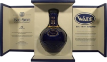 Isle of Skye 21 Jahre Blended Scotch Whisky von Macleods im Keramik Dekanter - Isle of Skye 21 years old blended scotch whisky with 0,7l and 40% Vol.  Isle of Skye scotch whisky has its origins in that most celebrated of scottish islands, Skye, home of Clan Macleod.  Ian Macloed...