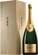 Krug Grande Cuvee Jeroboam 3 Liter - Krug Grande Cuvee 3 Liter Jeroboam mit 12 % Volumen.  Krug Champagner Grande Cuvee beginnt wo andere aufh�ren. Als einziges Champagnerhaus bringt Krug nur Prestige Champagner hervor. Ein atemberaubender Krug Grande Cuvee Champagner K�rper Frische und Kraft und Fine...