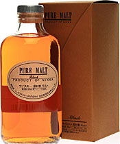 Nikka Black Pure Malt Whisky - Nikka Black Pure Malt Whisky with 500 ml. and 43 % volume.  Nose: Fresh pear, then richer notes quickly develop. Custard, apricot, touch of hazelnut. Hint of pine. Delicate smokiness in the back. Cara...