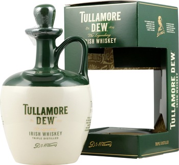 Tullamore Dew / In a beautiful pitcher