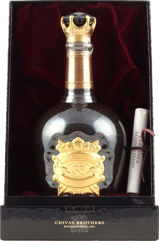 Royal Salute 38 Jahre von Chivas Regal von der schottis
